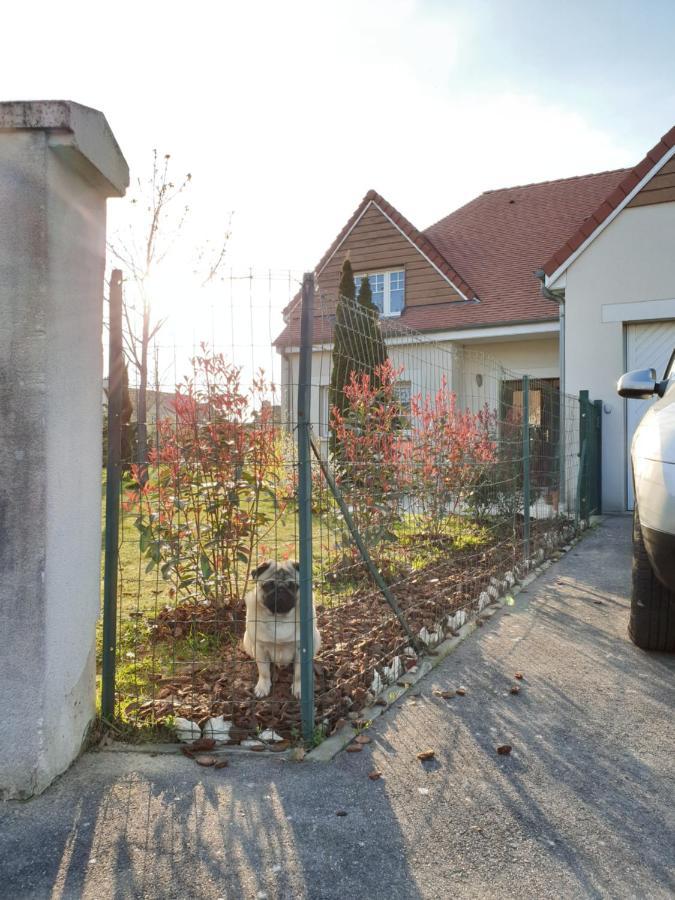Guest House Reciner Disneyland Bailly-Romainvilliers Zewnętrze zdjęcie