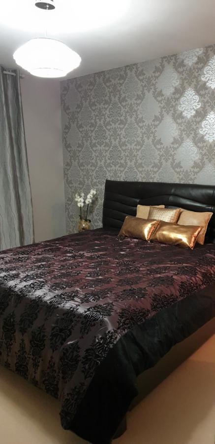 Guest House Reciner Disneyland Bailly-Romainvilliers Zewnętrze zdjęcie